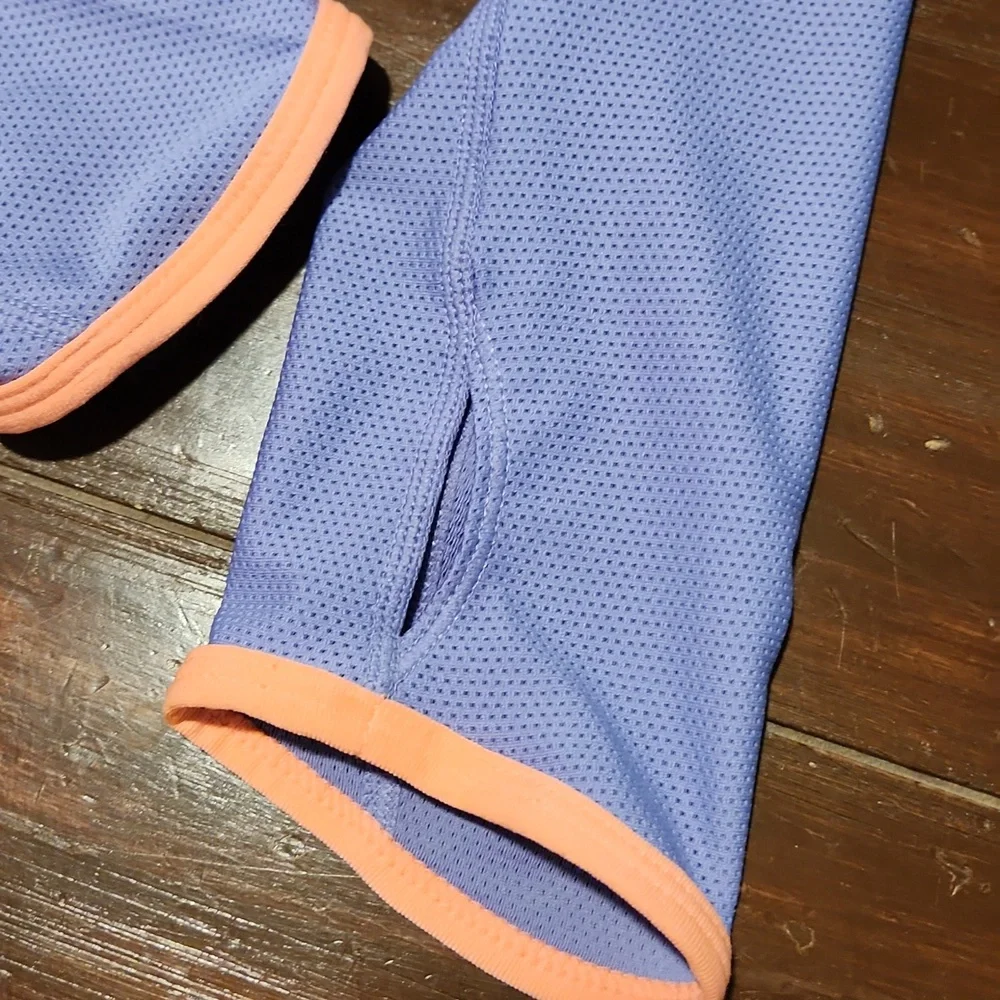 Nike Dri-Fit Running Gear with Tank and Shrug (0741) - Picture 7 of 11